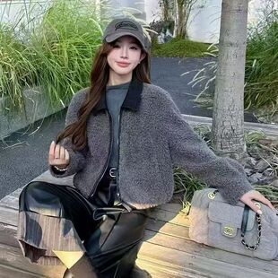 时尚翻领羊羔毛外套女短款2025秋冬新款时尚洋气减龄百搭皮毛一体