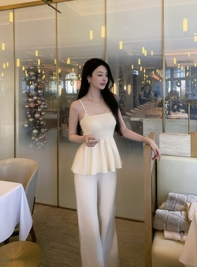 顶美私服Wcouture必入款 浣熊绒加厚收腰抹胸针织上衣 嗲系天菜