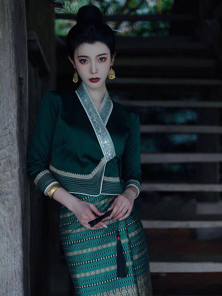 新款西双版纳女品质傣装网红同款当季新品气质女装民族高端服饰