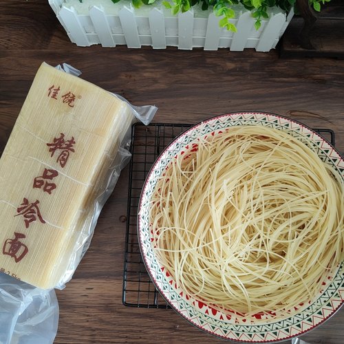 东北大冷面5斤佳木斯冷面板朝鲜族冷面真空塑封涮面麻辣面