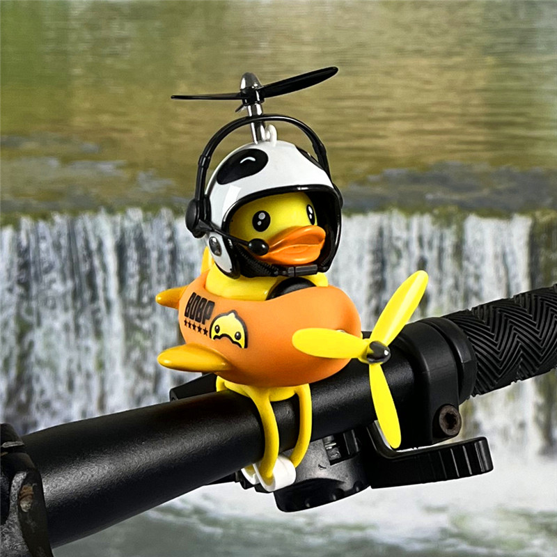 小黄鸭电动车载摆件自行车摩托车瓶车滑板车平衡车装饰品可爱配饰