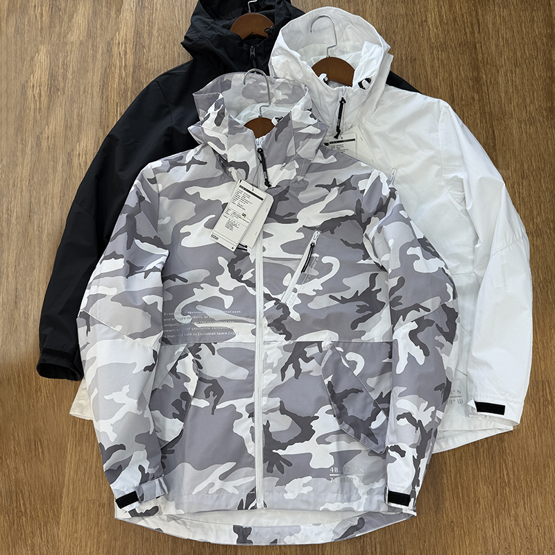 外贸原单男子春秋户外运动休闲连帽冲锋衣外套防风防水夹克上衣