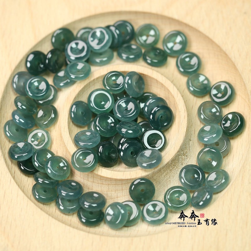 纯天然翡翠精品深邃蓝水8mm