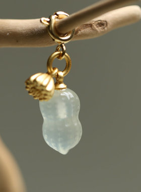 天然岫玉雕刻小花生吊坠12*7mm 配件清新森林系diy手链小提溜D148