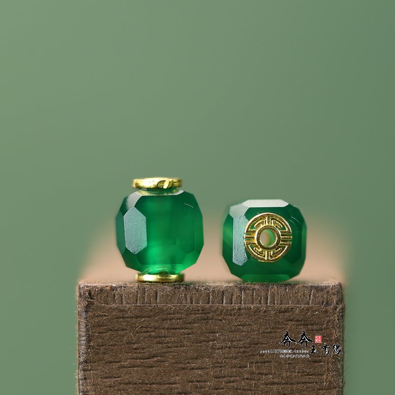 切面绿玛瑙8*10mm方糖镶孔1.5mm