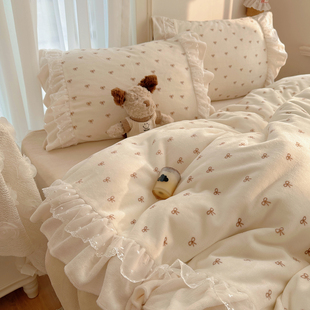 公主风仙美拼接花边牛奶绒四件套秋冬小碎花双面珊瑚绒被套三件套