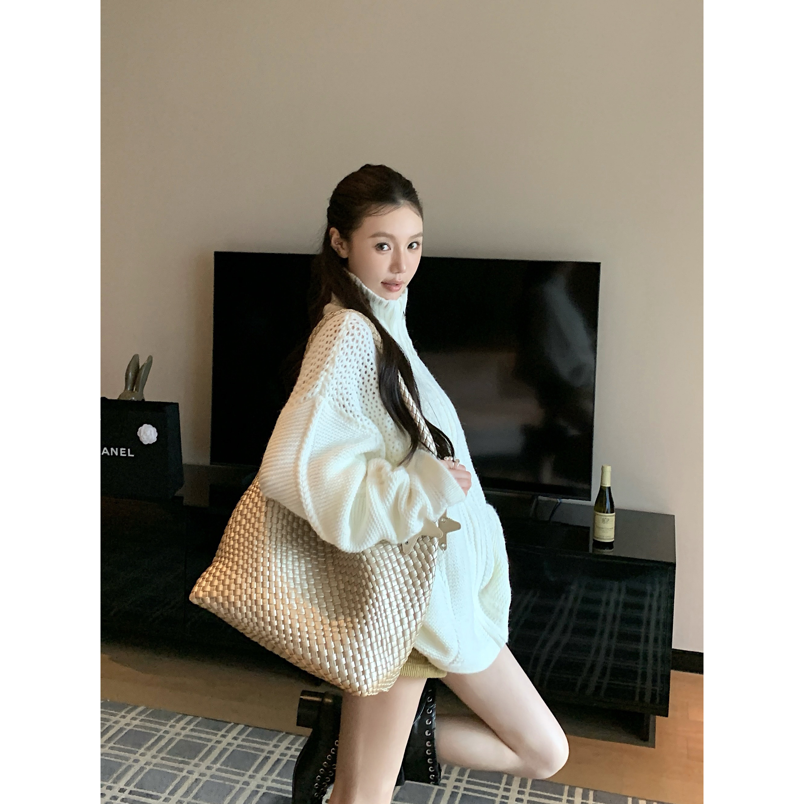 白色立领加厚针织开衫中长款秋冬