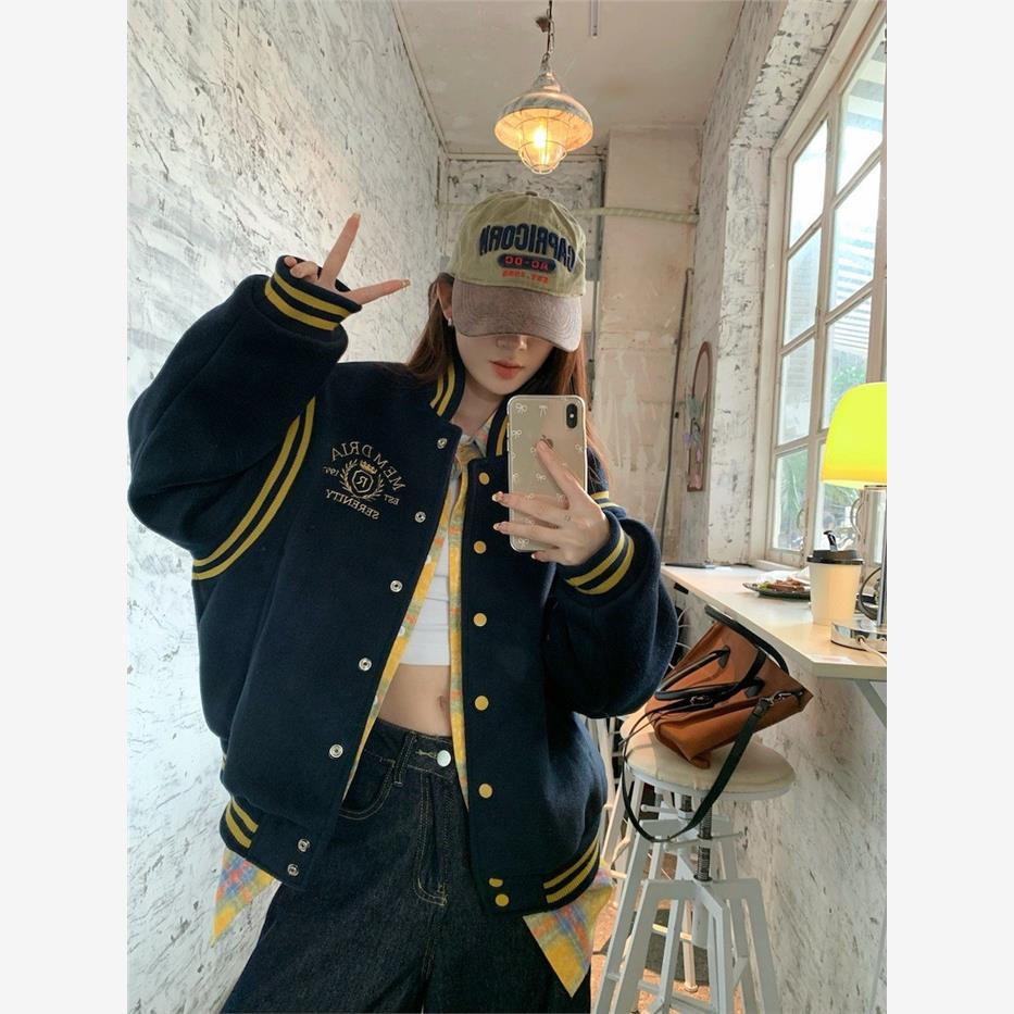 藏蓝色美式复古学院风棒球服外套女秋季宽松慵懒风中长款夹克上衣