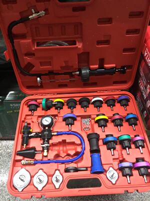 水箱压力表防冻液更换工具汽车水箱漏水加压检测器测漏仪冷却系统