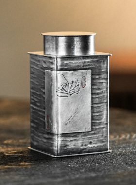 斑锡龙复古纯手工锡罐 一修匠人作品 遍游茶仓纯锡茶叶罐密封储茶