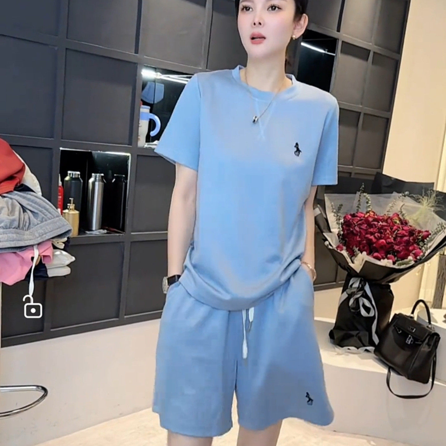 2025运动套装女夏季休闲时尚超火炸街减龄洋气蓝色短袖短裤两件套