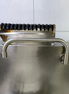 入墙式摇臂旋转止水酒店专用水龙头单冷炉灶304不锈钢厨师自动