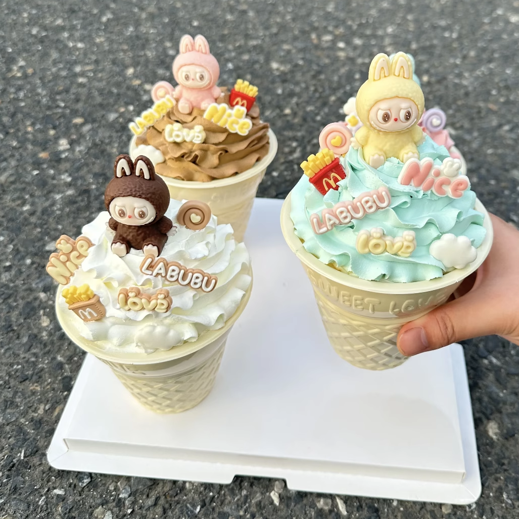 网红卡通拉布bu布巧克力蛋糕装饰摆件emoji可爱儿童生日烘焙插件