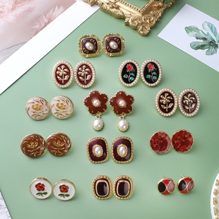 啵妹%法式 感耳饰