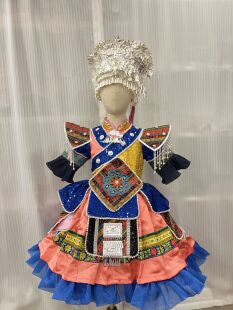 快乐阳光少数民族演出服女童独唱彝族纳西族苗族瑶族景颇族壮族服
