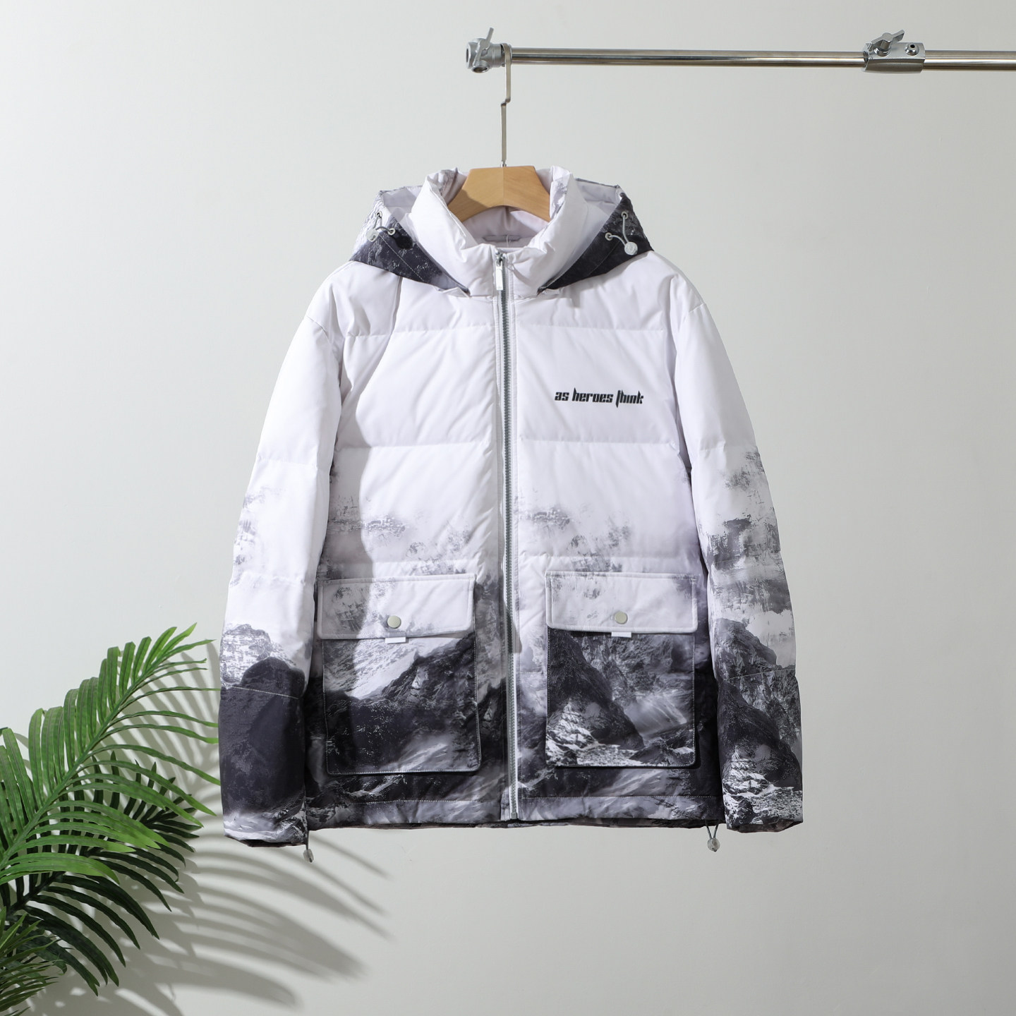 一线撤柜男装冬季新品时尚休闲水墨画可脱卸帽防风保暖羽绒服外套