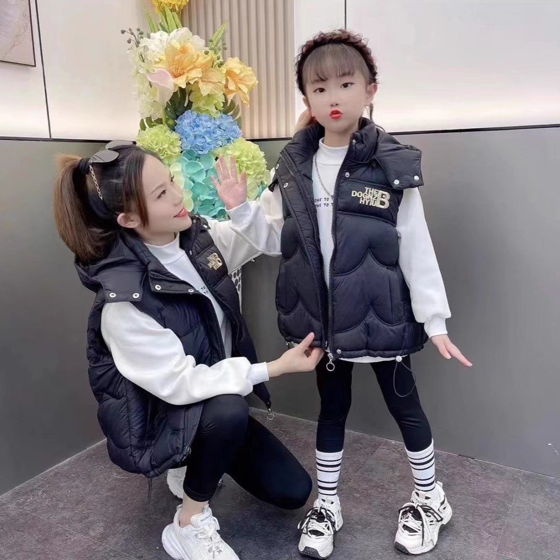 冬季男女通用2岁实拍有模特拉链马甲