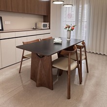 复古黑色岩板餐桌小户型现代简约中古风长方形家用胡桃色实木餐桌