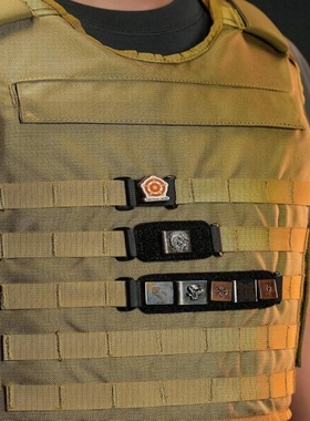 行界新款激光切割双面士气章贴底座魔术贴Molle转换座战术臂章贴