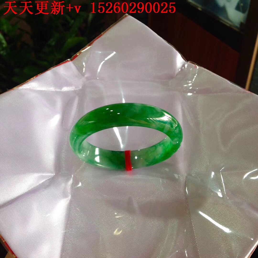 帝王绿翡翠手镯缅甸天然a货冰种满色阳绿翡翠工厂原石毛料定制