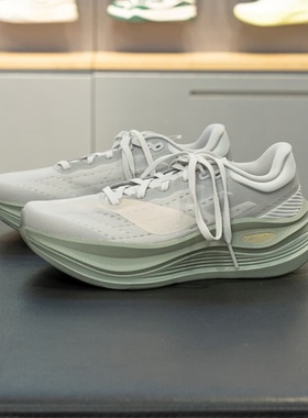 李宁越影5 PRO丨缓震跑鞋男鞋女鞋款反光轻量高回弹运动鞋ARHV013