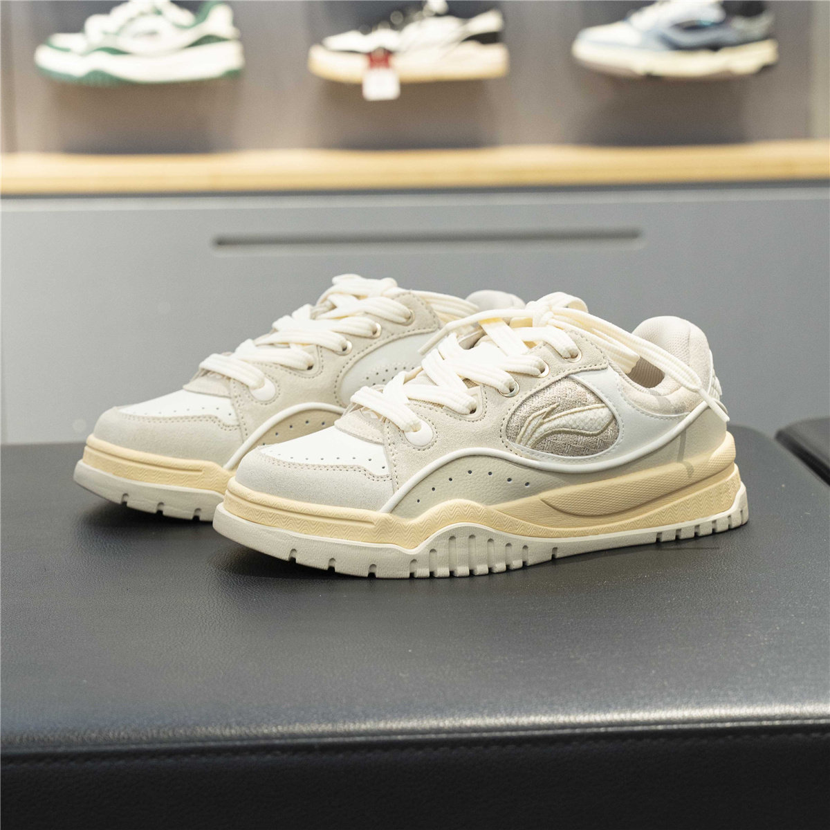 李宁布欧休闲鞋女2025冬季新款低帮百搭潮流系列运动板鞋AGCV464,运动鞋new,运动休闲鞋,淘宝优惠券,粉丝福利购,淘宝优惠卷