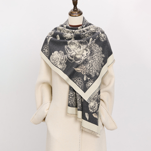 慵懒风黑色大尺寸披肩围巾女秋冬季外出旅游高铁飞机灵活保暖盖毯