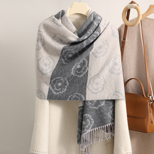 山茶花灰色蓬松羊绒感双面围巾冬季女叠穿配大衣加大披肩包裹肩背