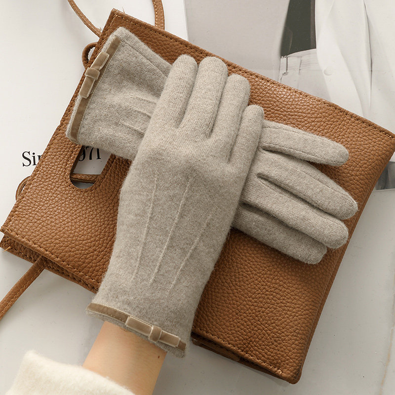 五指羊毛混纺手套女冬季保暖分指全指可触屏开孔护手防寒女生户外