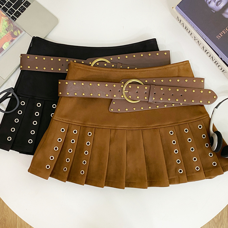 配皮带+设计感高腰百褶半身裙女