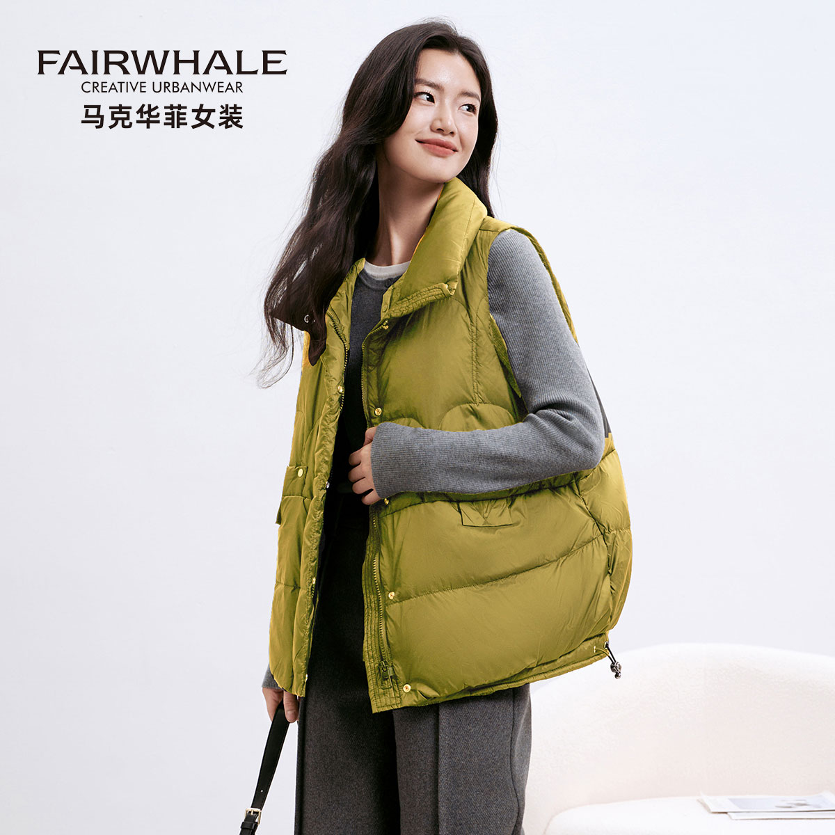 马克华菲轻薄羽绒服马甲女面包服