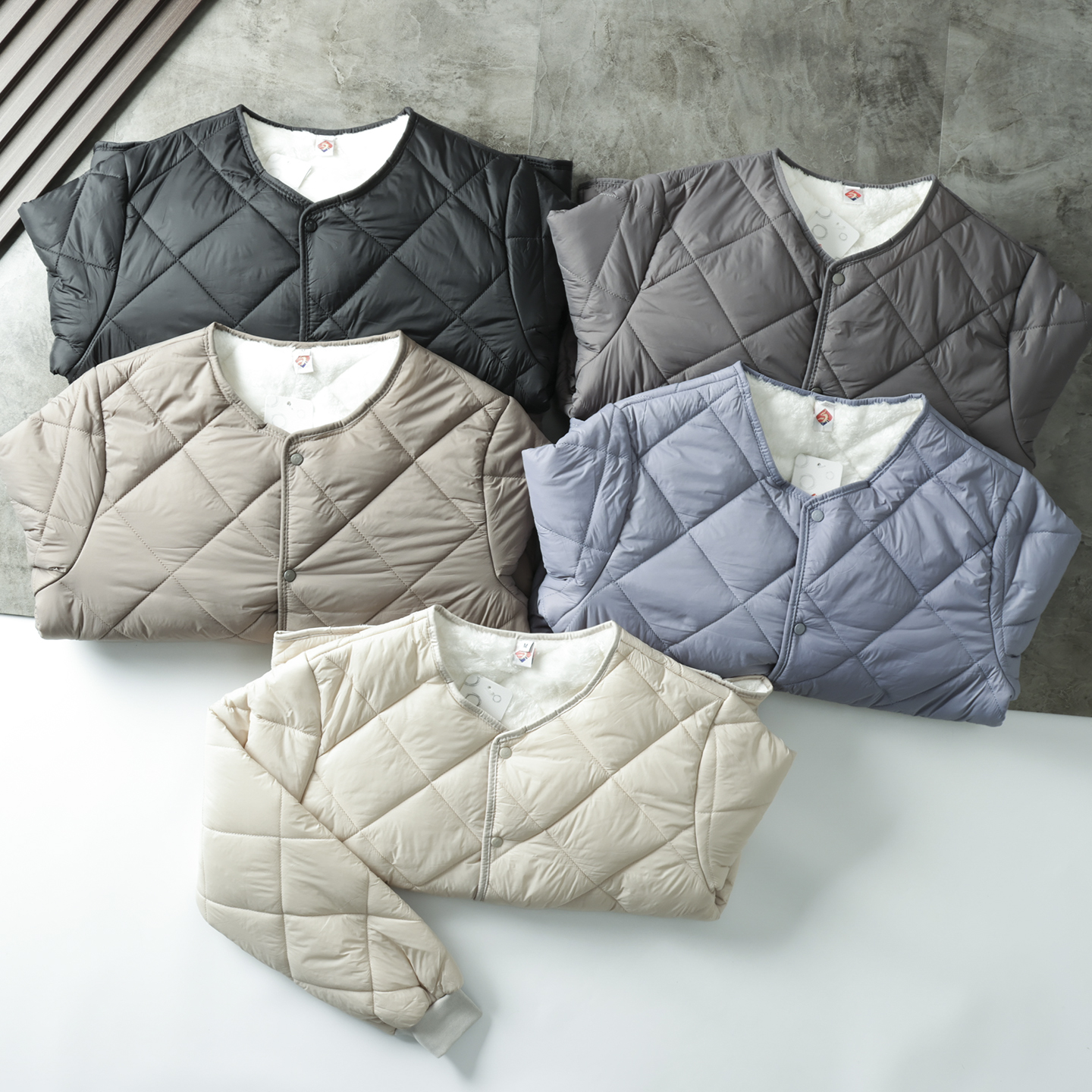 加绒秋冬轻量化无领叠穿棉服外套