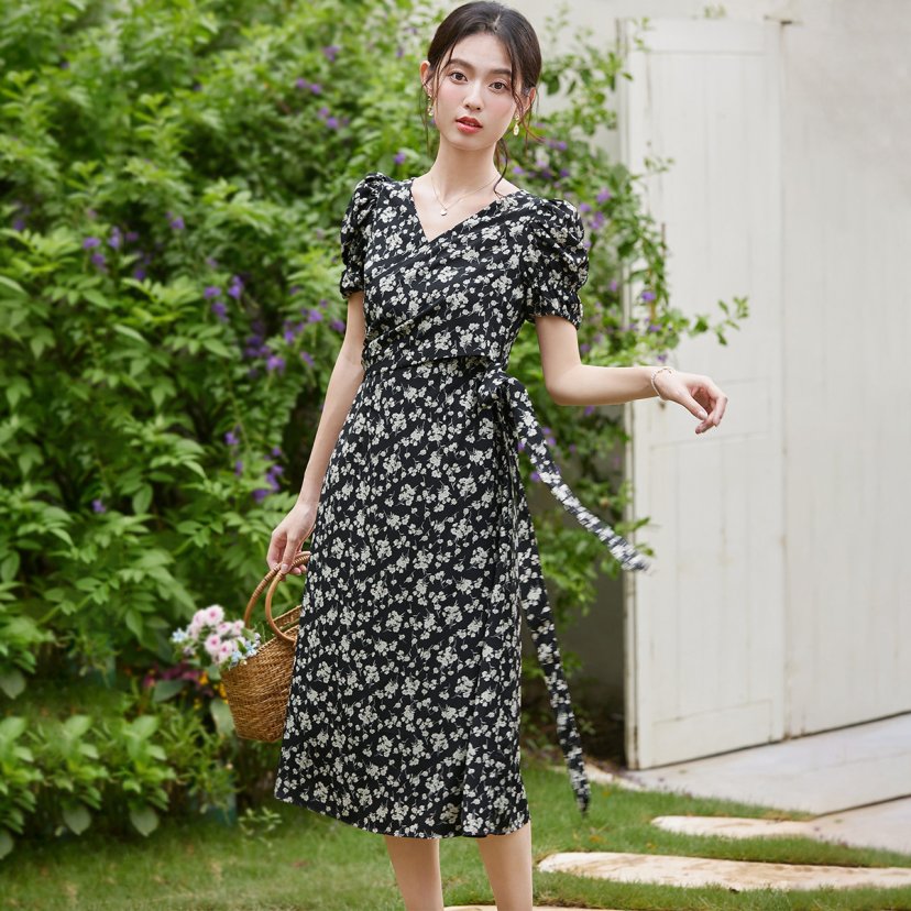 xzcvV领法式碎花连衣裙女夏季复古显瘦百搭轻熟风A字裙