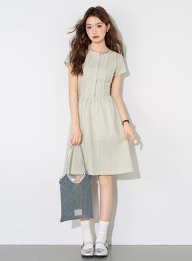 XZCV夏季法式圆领收腰显瘦单排扣气质提花风琴褶短袖连衣裙