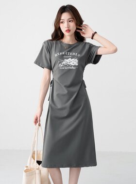 xzcv夏季简约时尚百搭女款圆领短袖 腰部两侧抽褶设计连衣裙