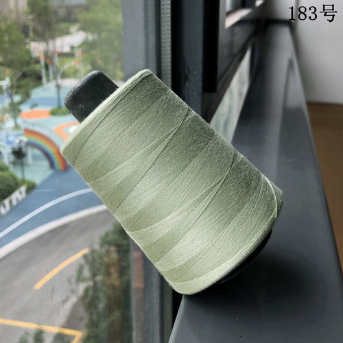 缝纫线402细线大卷5000米宝塔线纯涤纶缝纫机高速锁边平车草绿色3