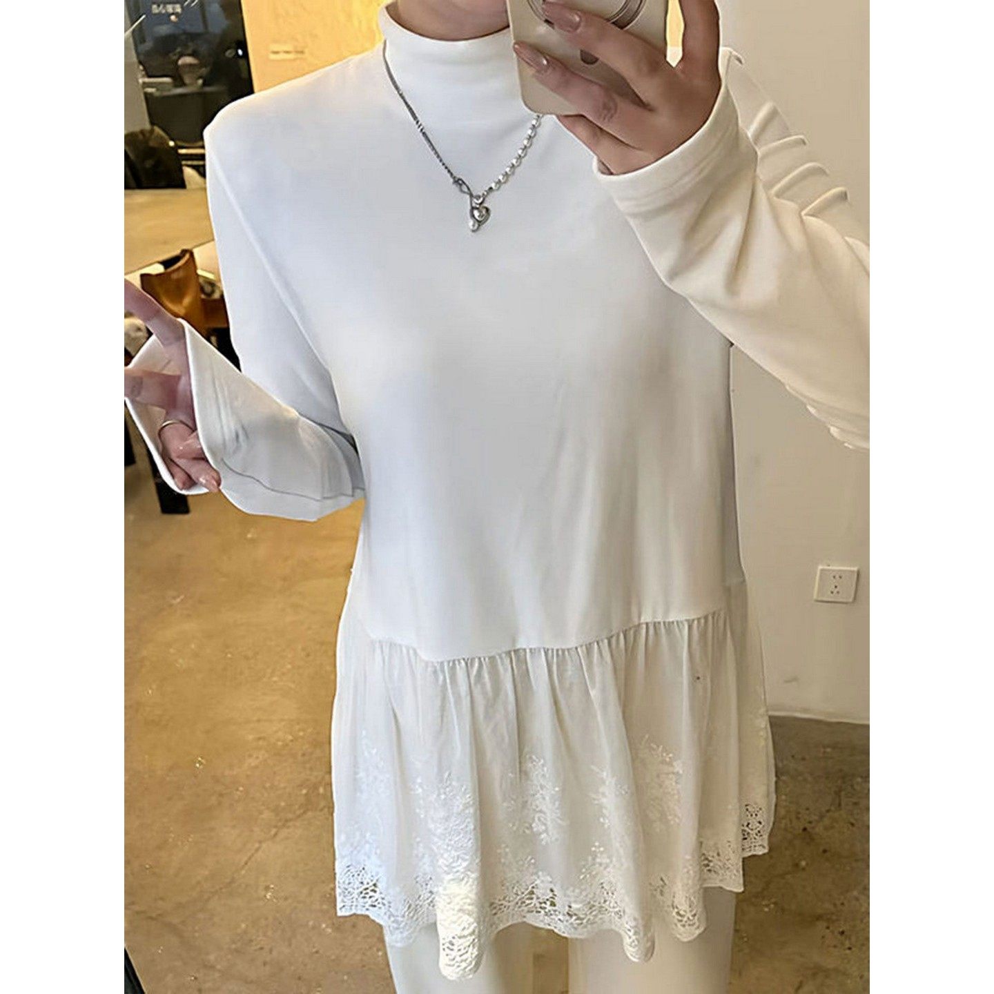 大码胖MM休闲风白色系蕾丝拼接高领长袖T恤女宽松显瘦打底衫上衣,女装/女士精品,T恤,淘宝优惠券,粉丝福利购,淘宝优惠卷