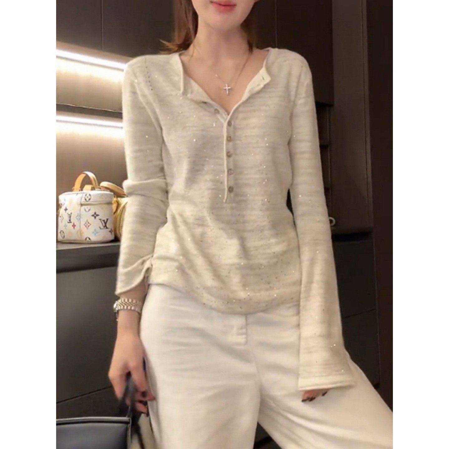 大码胖MM高级感法式亮片针织衫长袖打底衫女春秋季半开领内搭上衣,女装/女士精品,T恤,淘宝优惠券,粉丝福利购,淘宝优惠卷