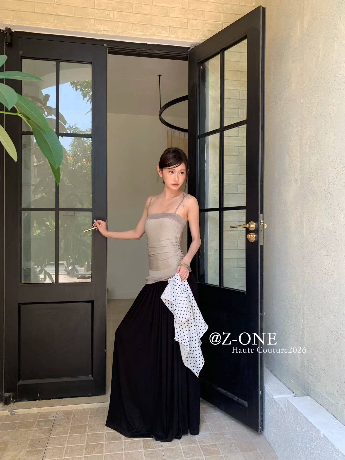 Z-one2026年新款韩版时尚气质百搭显瘦吊带连衣裙女连体整套套装