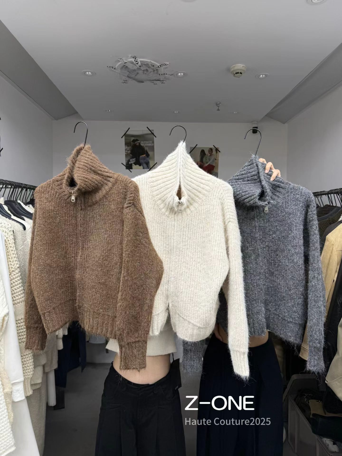 Z-one2025双拉链杏色高领长袖毛衣外套女慵懒宽松针织开衫上衣