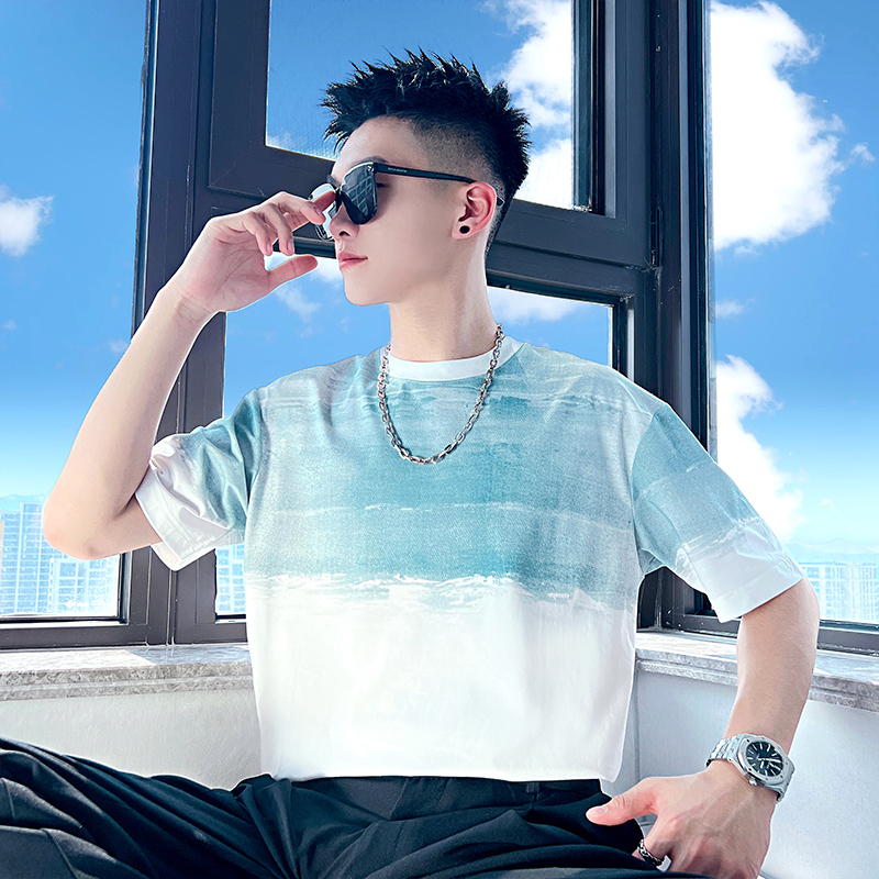 T230-特P68控98渐变印花短袖T恤男白2，男装T恤，电商A256