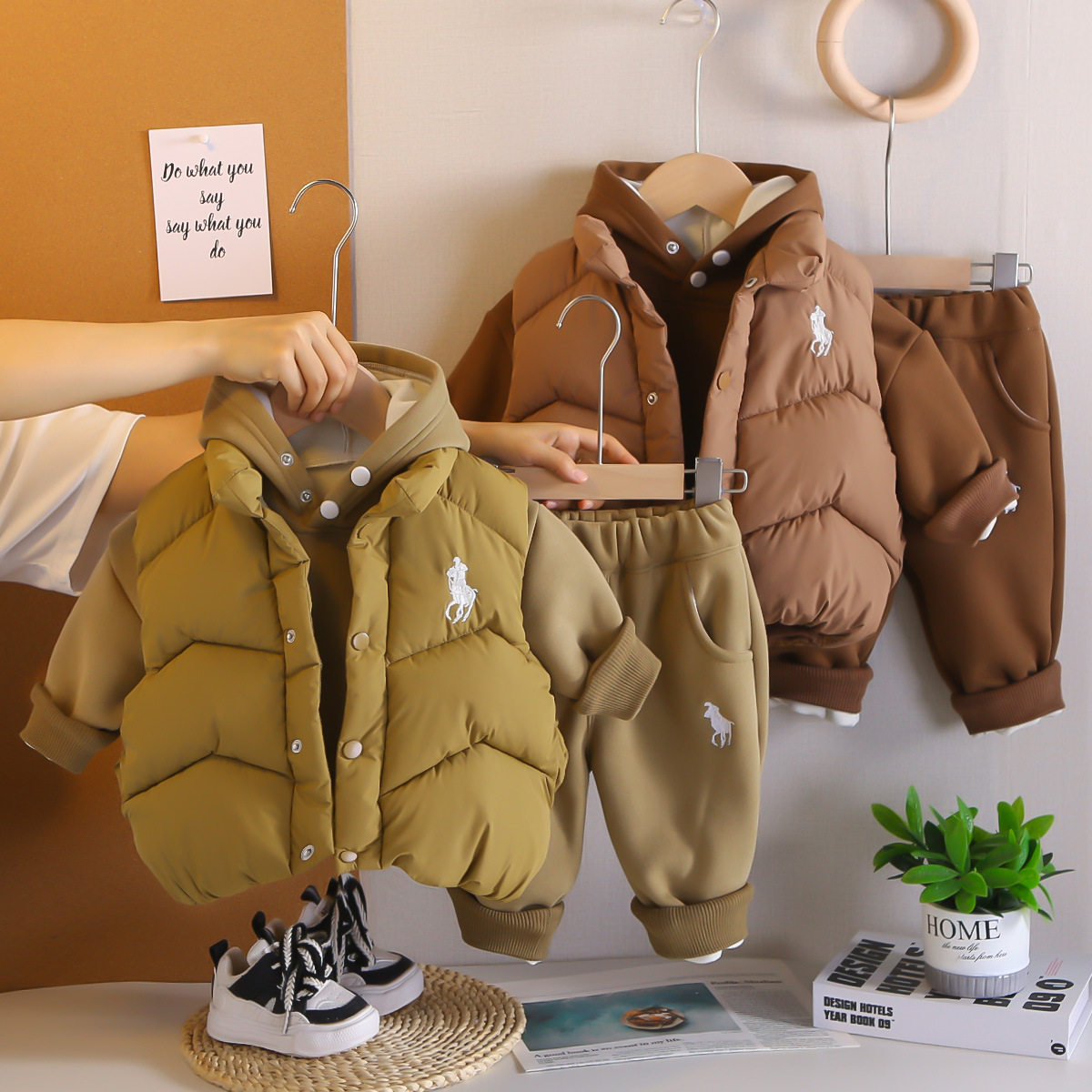 儿童冬季连帽卫衣套装新款洋气男宝宝冬装加绒加厚马甲三件套代发,户外/登山/野营/旅行用品,作训外套/套装/野战套装,淘宝优惠券,粉丝福利购,淘宝优惠卷