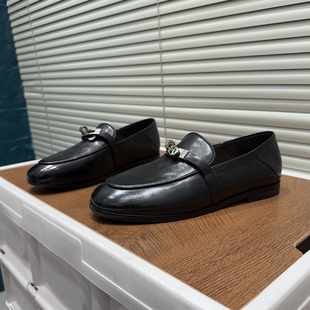 新真皮平底金属扣百搭舒适老钱风单鞋 英伦风圆头乐福鞋 女2026春季