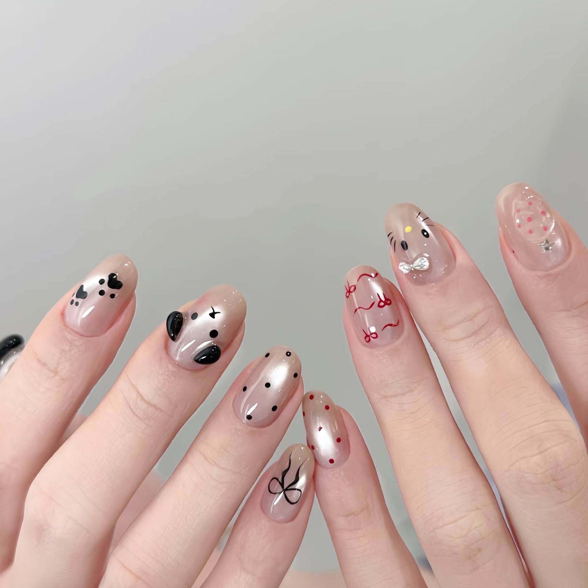 【喵汪总动员】手绘萌宠可爱猫狗立体蝴蝶结童趣卡通手工穿戴甲