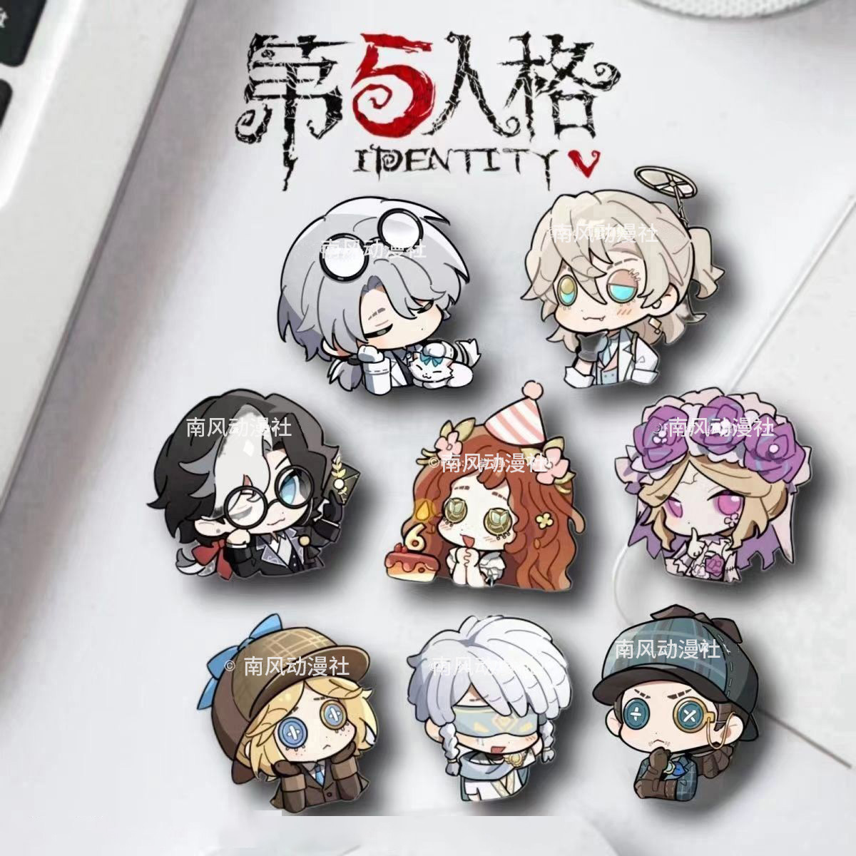 q版胸针 囚徒入殓师园丁佣兵动漫游戏二次元卡通可爱挂件