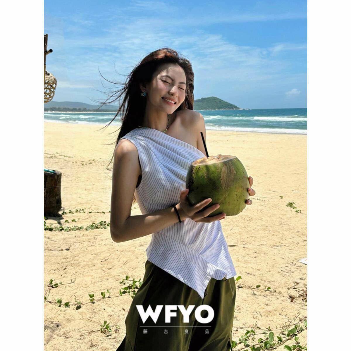 WFYO/不规则设计感条纹斜领露肩背心衬衫女夏小众修身别致上衣ins