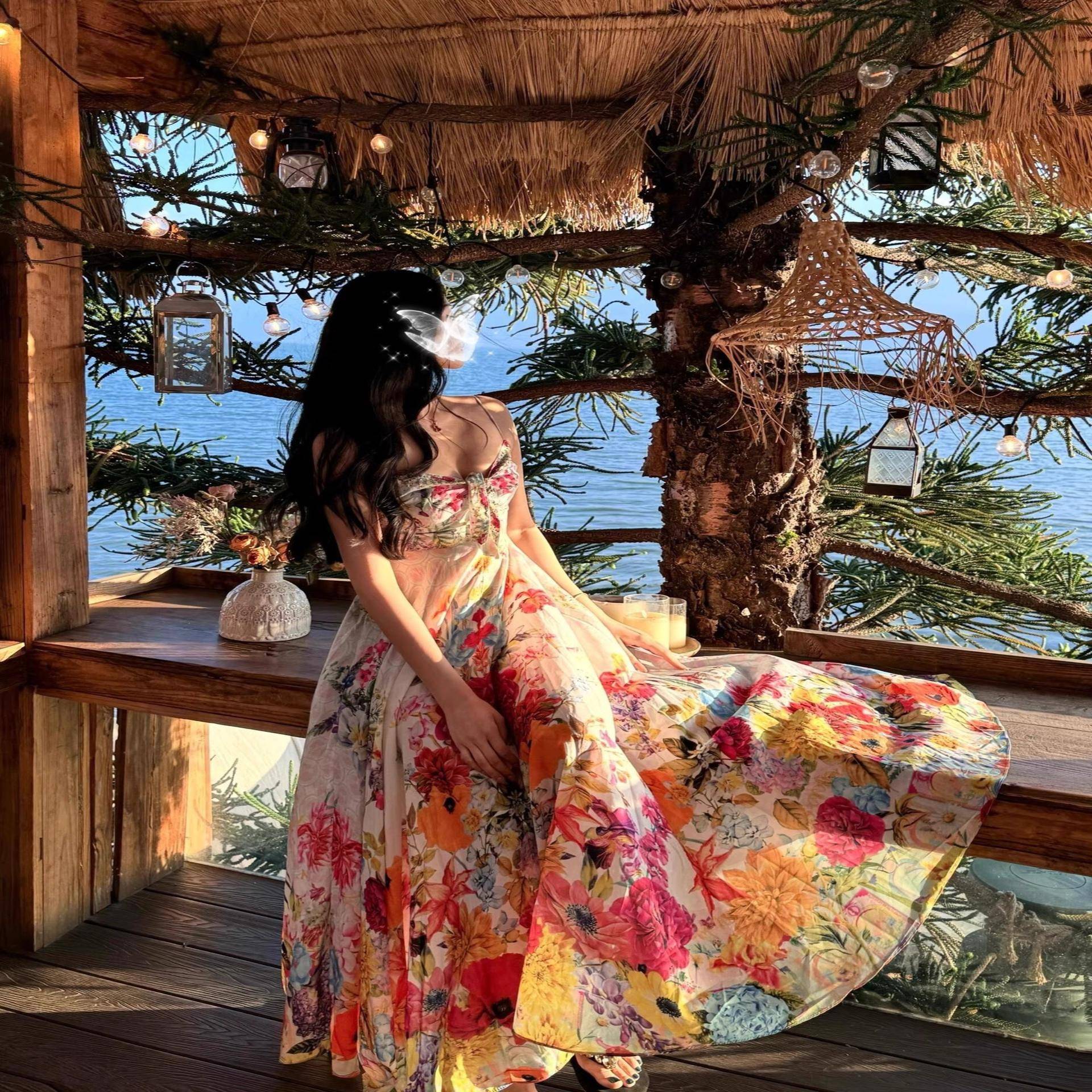 夏季碎花吊带大摆沙滩连衣裙女
