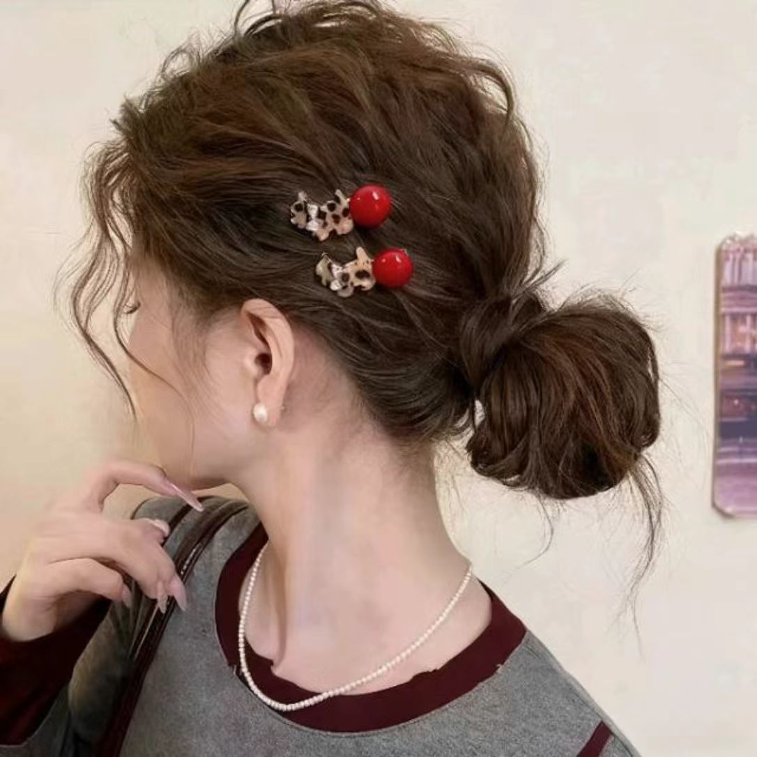 豹纹小狗边夹发夹女圆珠侧边发卡碎发刘海夹2025新款高端前额头饰