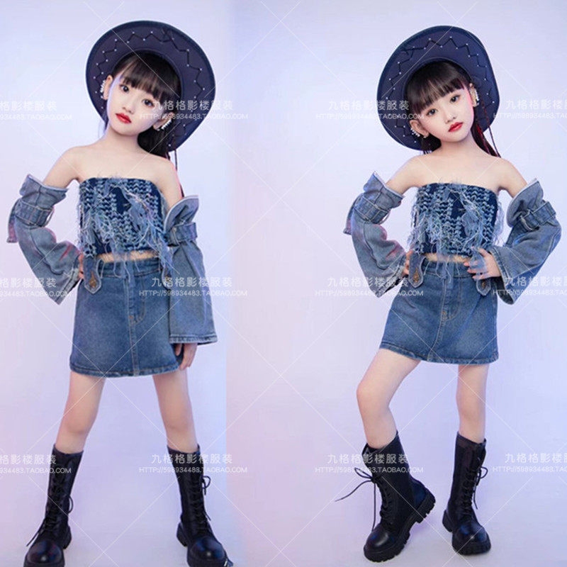 潮童舞台走秀T台西部牛仔儿童演出服模特比赛朋克复古主题服装女