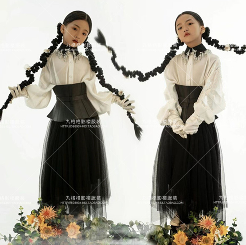 其他女艺术照走秀演出费儿童